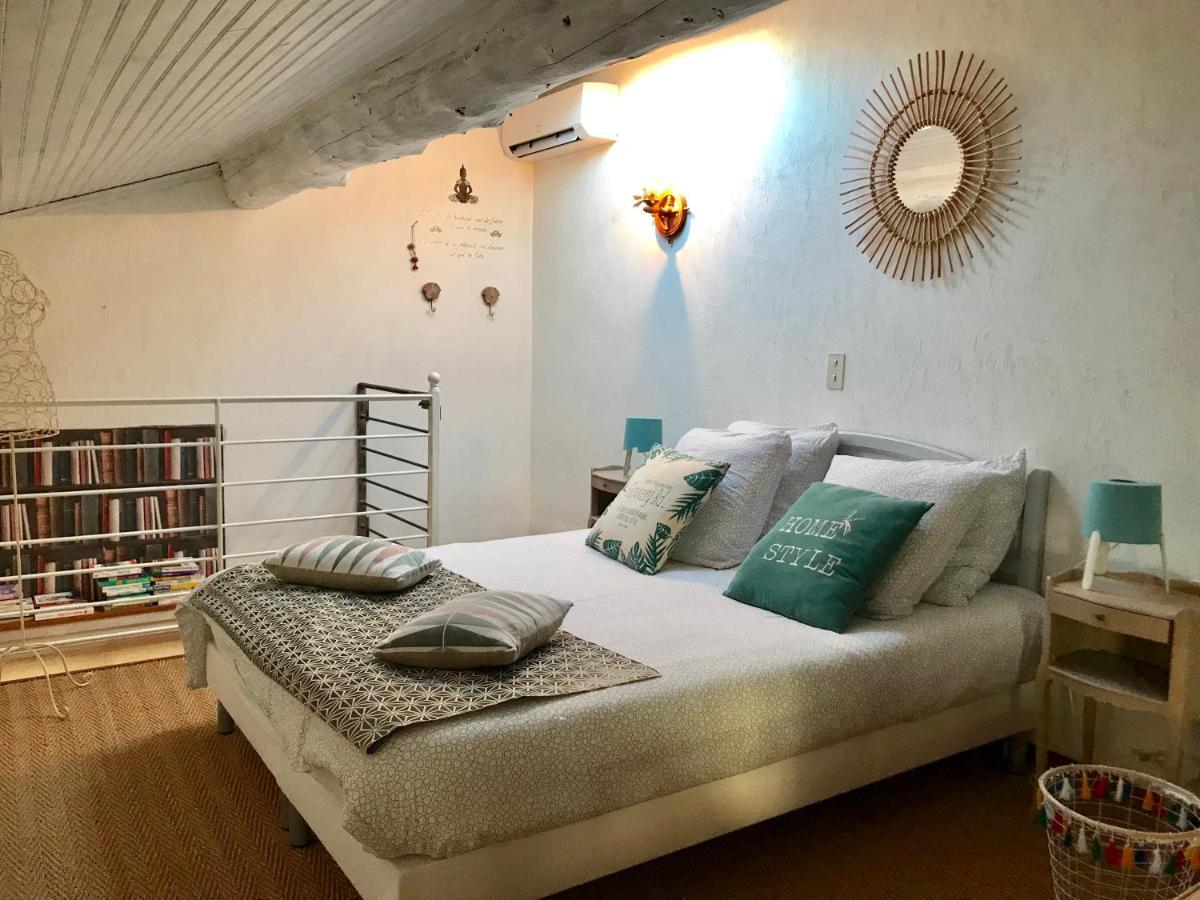 La Capucinette A L'Ombre Du Marronnier Villa Мосан ле Алпил Екстериор снимка